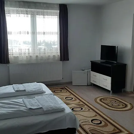 Waldburg 3* Risnov